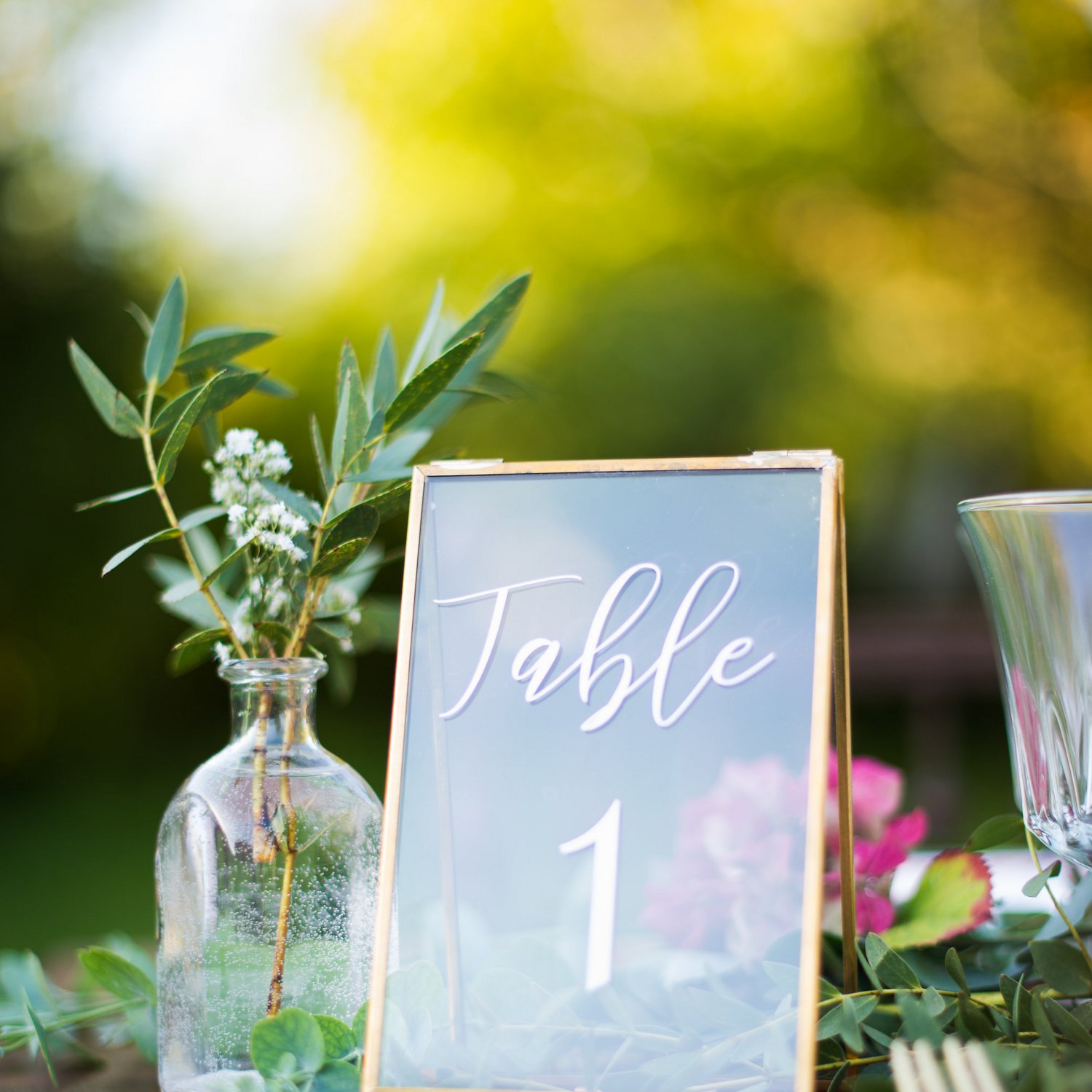 TAB NUM 011 6 