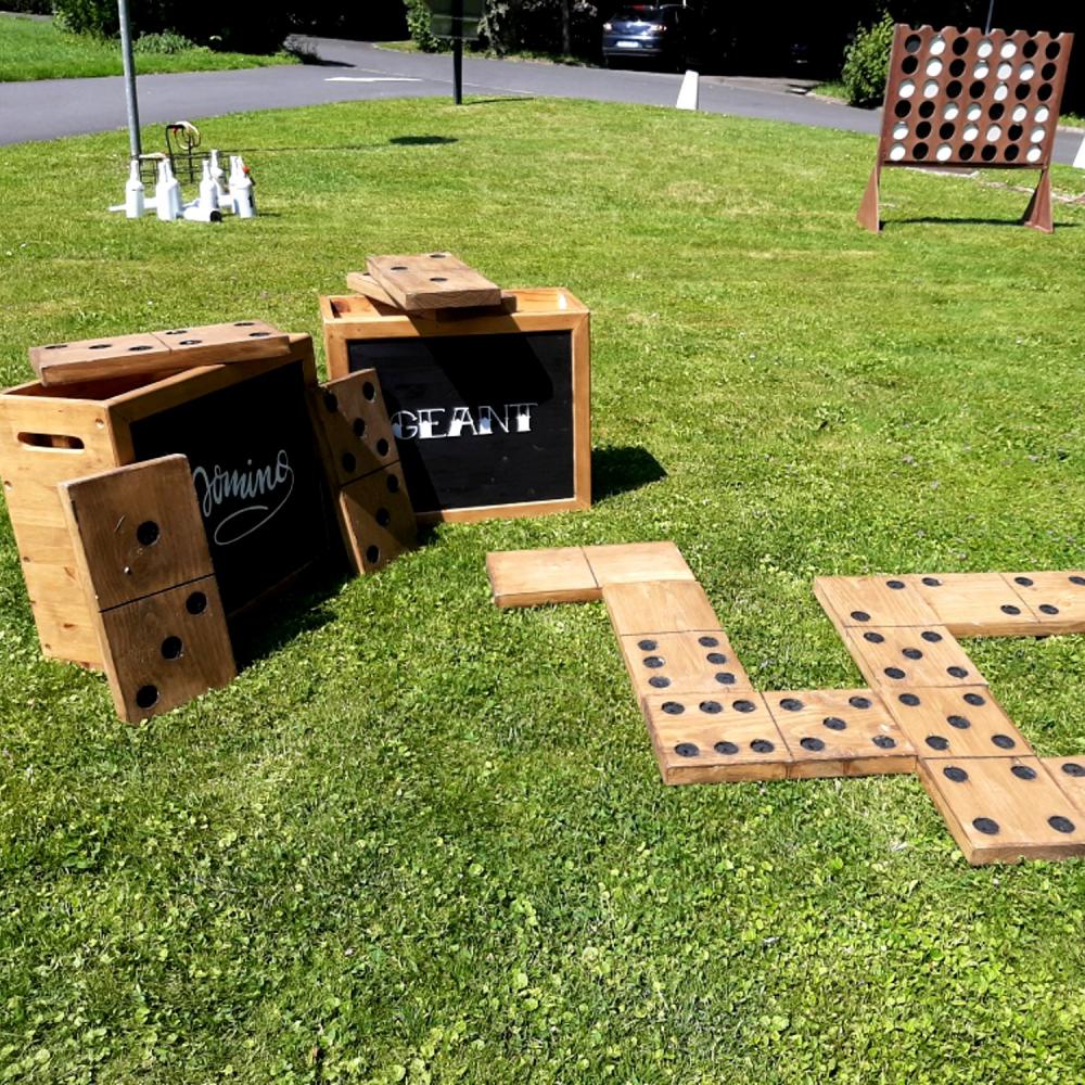 JEU EXT 001 4