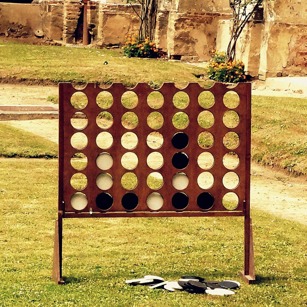JEU EXT 010 2