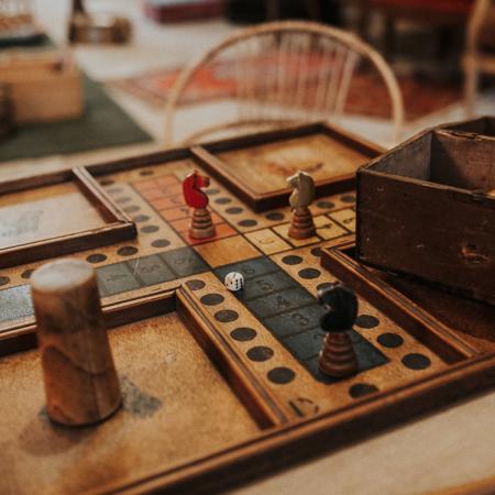 JEU INT 004 3