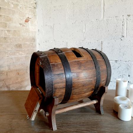 SAL URN 018 1