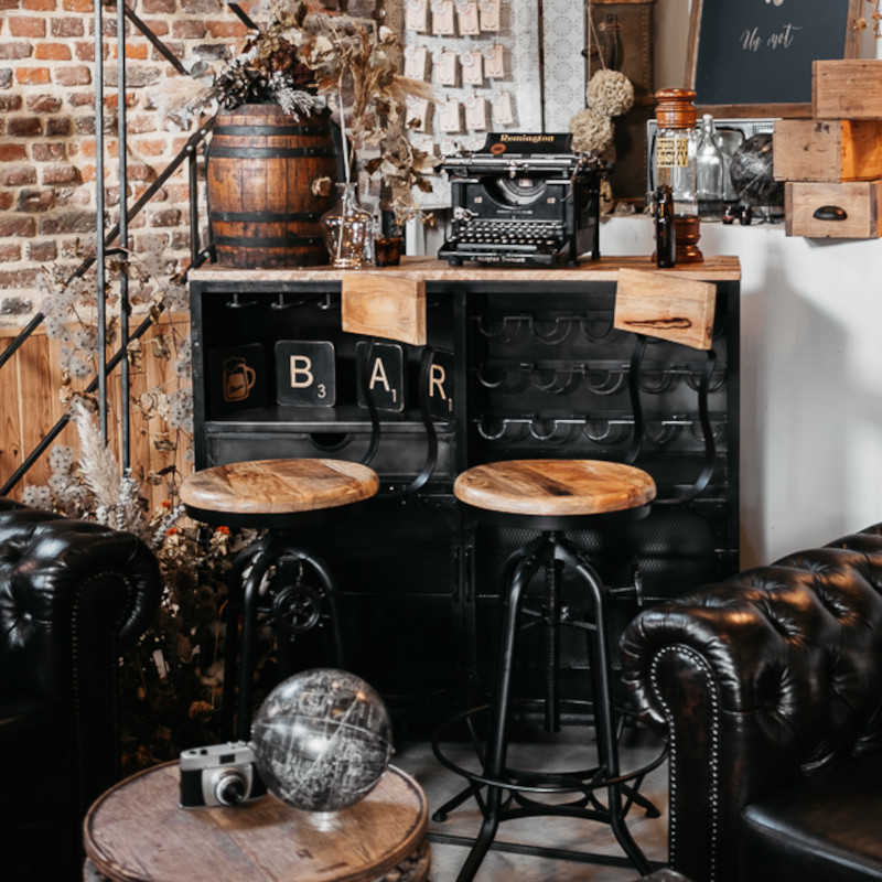 MOS BAR