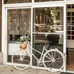 SAL ROU 005 2023 1 L