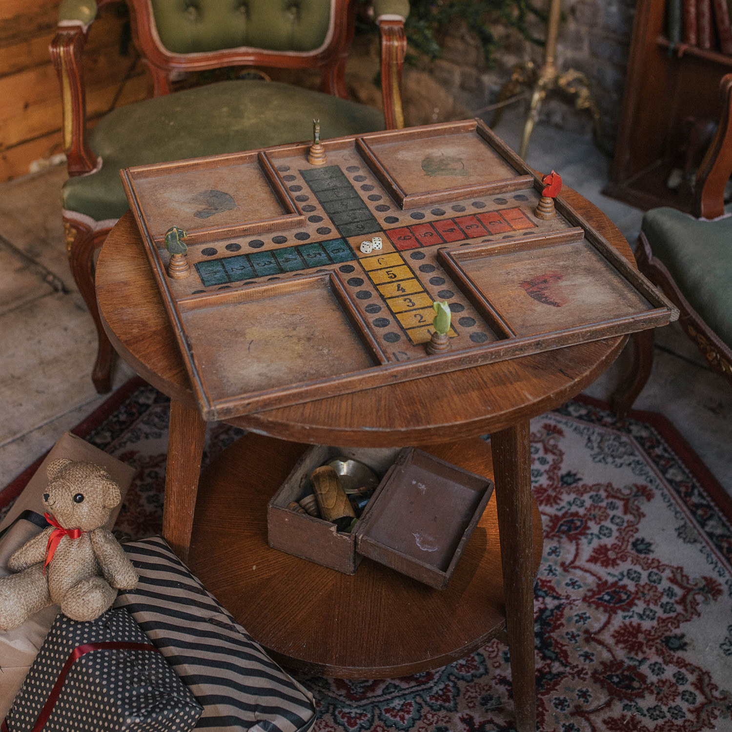 JEU INT 004 7 